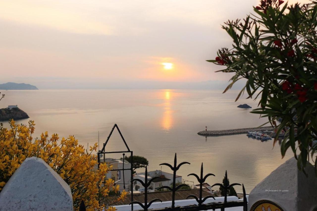 Villa Isabella Ponza Exteriér fotografie
