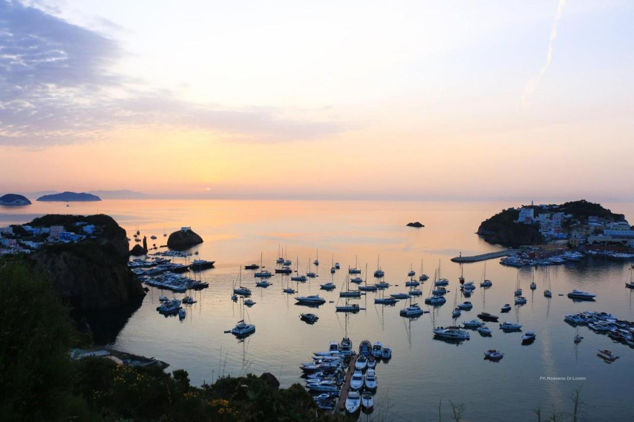 Villa Isabella Ponza Exteriér fotografie